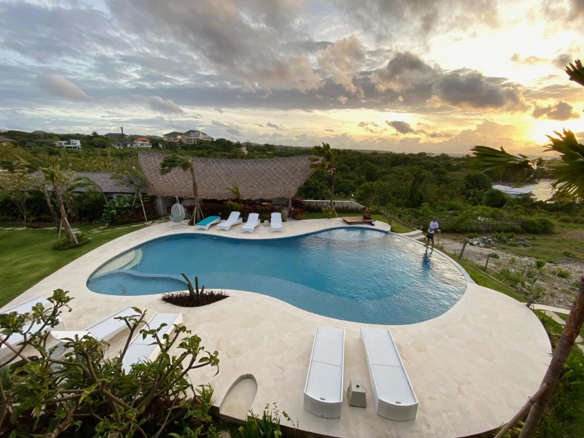 Bombora Balangan Resort Jimbaran  Exterior photo